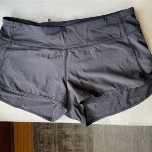 Lululemon Running Shorts - Black/8